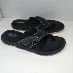 Clarks Women’s Black and Gray Olina Park Thong Sandals Size 8
